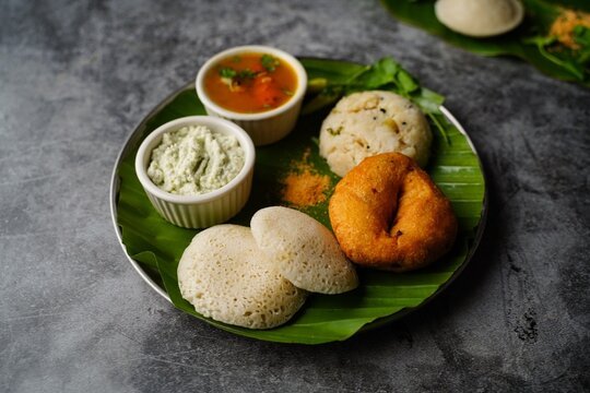 Idli Vada